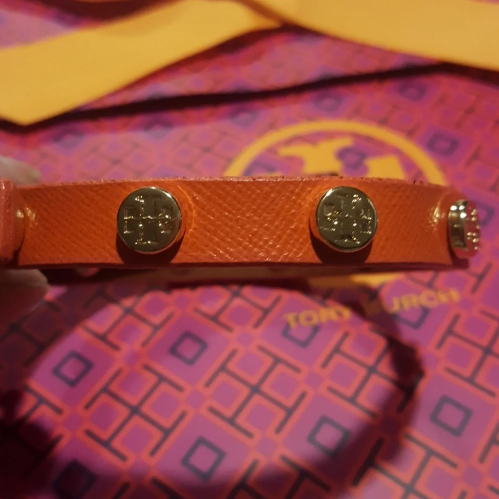 Tory Burch great used